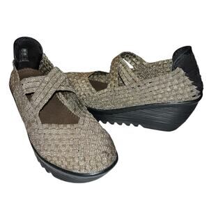 Bernie Mev BM Mary Jane Wedge Shoes Size 38 (US 7.5-8) Metallic Bronze Stretch